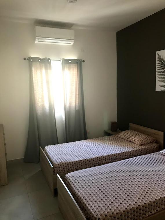 Luqa Apartment - 5 Mins From Airport Экстерьер фото