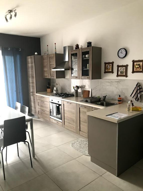 Luqa Apartment - 5 Mins From Airport Экстерьер фото